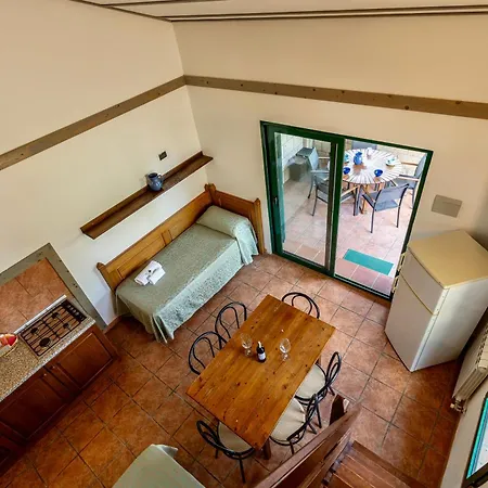Isa-residence With Swimming Pool In Guardistallo Surrounded By Greenery * カザーレ・マリッティモ