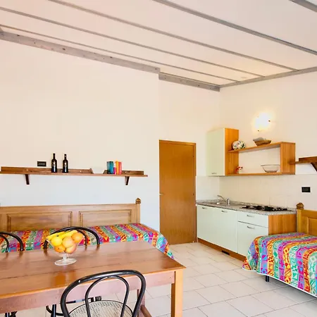 Appart hôtel Isa-residence With Swimming Pool In Guardistallo Surrounded By Greenery